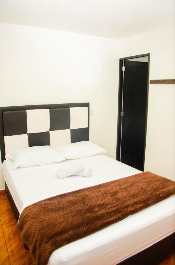 Casa Hotel Los Arboles 贝约 外观 照片