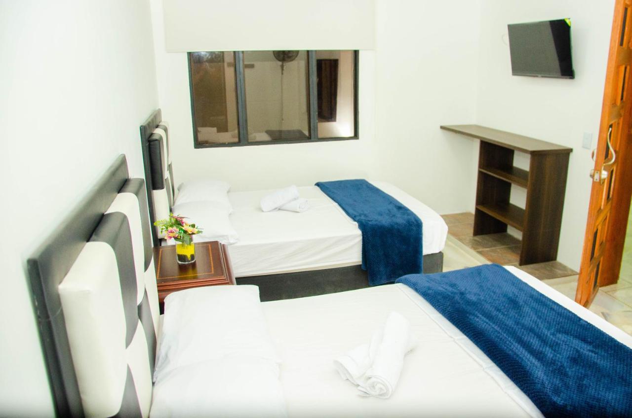Casa Hotel Los Arboles 贝约 外观 照片